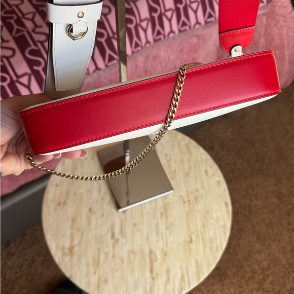 Christian Louboutin
Loubila Hybrid Crossbody in
Grained Leather - Picture 10 of 16